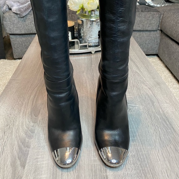 Leather boots - Picture 6 of 10